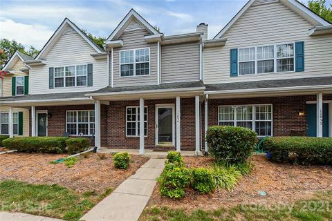 12834 Spirit Bound Way sold home in Roxborough, Charlotte, NC