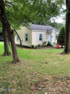 406 N West Street sold home in Nelson Heights, Monroe, NC