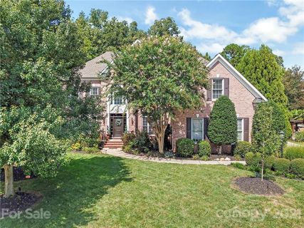 6804 Wesley Glen Drive sold home in The Glen At Wesley Oaks, Waxhaw, NC