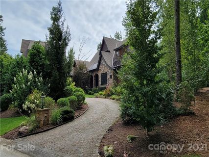 24 Deep Creek Trail