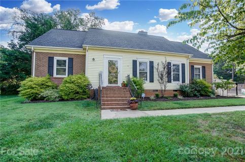 1236 Fieldstone Road