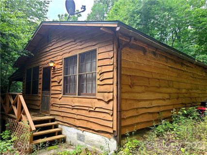 83 Snowy Cove Lane sold home in Lakey Gap Acres, Black Mountain, NC