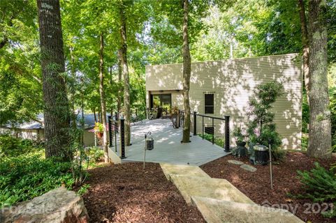 3239 Johnny Cake Lane