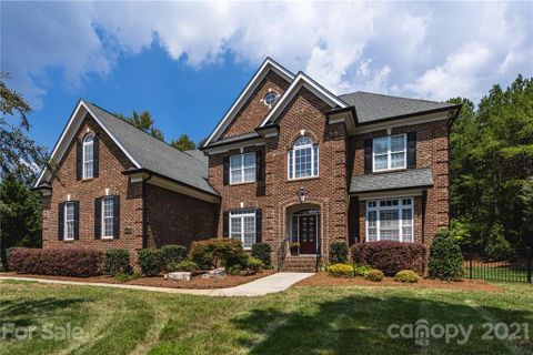 10209 Annie Oakley Trail sold home in Pleasant Valley, Charlotte, NC