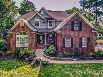 105 Cypress Cove Lane