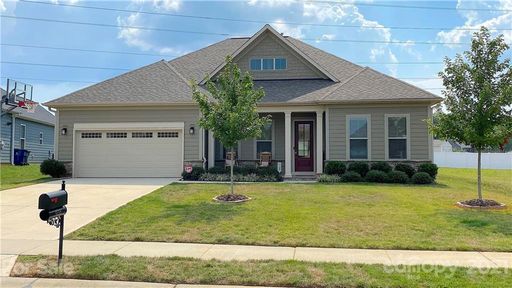 938 Brookdale Lane