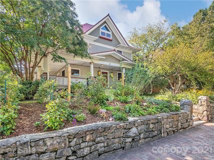 64 Cumberland Avenue