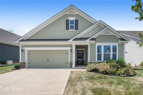 121 Hanks Bluff Drive