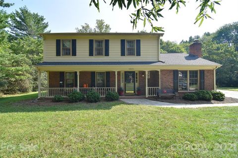 6801 Candlewyck Lane