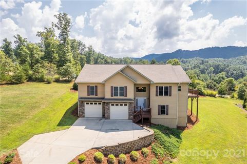21 Lancaster Lane sold home in Stockton Ridge, Weaverville, NC