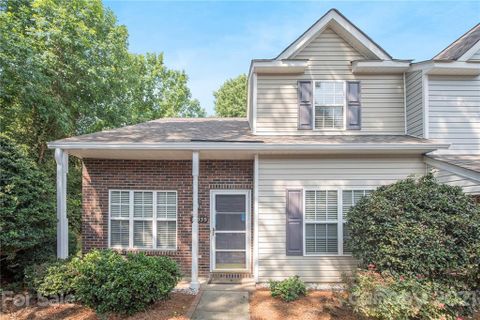 12559 Bluestem Lane