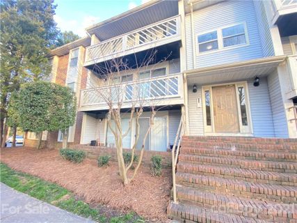 9530 Shannon Green Drive E sold home in Shannon Green, Charlotte, NC