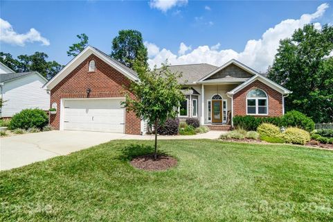 204 Silver Birch Lane