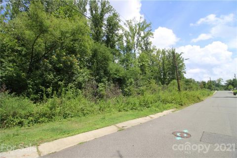 33 East Lane Drive