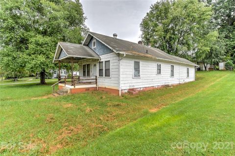 39 Cedar Street