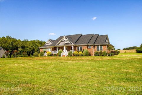 1225 Cranwell Drive