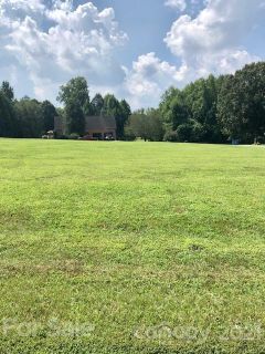 1213 Creekside Drive 1/B sold home in Oak Creek, Conover, NC
