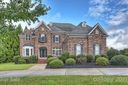 707 Castlestone Lane sold home in Matthews, SC