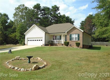 7924 Stillwater Drive sold home in Stillwater Knoll, Sherrills Ford, NC