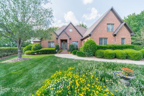 3200 Trefoil Drive