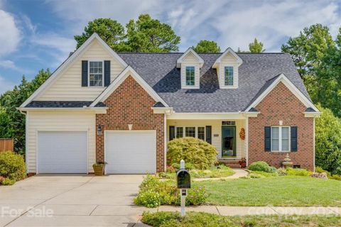 5011 Chestnut Knoll Lane