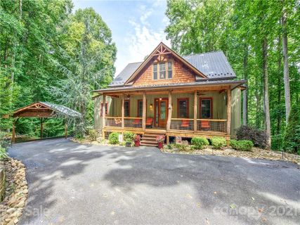 202 Pineneedle Way sold home in Hemlock Springs, Canton, NC