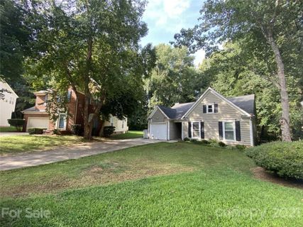 8933 Trentsby Place sold home in braemar, Charlotte, NC