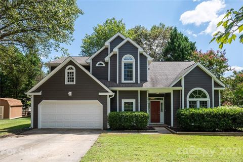 9826 Cooper Run Lane