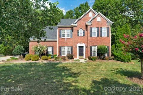 7206 Red Bush Court
