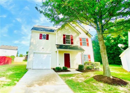 912 Grass Hollow Court sold home in Grass Meadows, Charlotte, NC