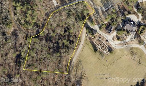 390 Sherwood Drive 10 sold home in Sherwood, Flat Rock, NC