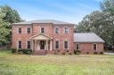 2115 Providence Drive sold home in Charlotte, SC
