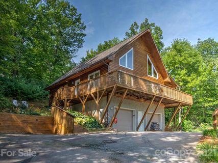 10 Carl Lane sold home in Ruth Villa, Candler, NC