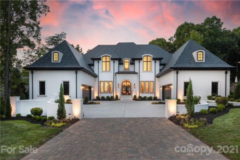 2016 Kings Manor Drive