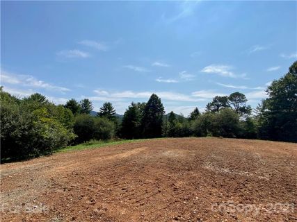 1 Red Maple Lane