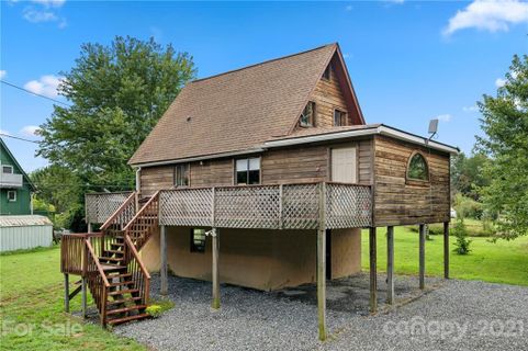 52 Point Lookout Circle sold home in Hidden Valley, Hendersonville, NC