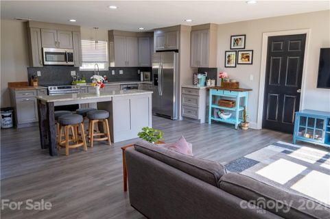 2101 English Drive