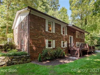 157 Surry Lane
