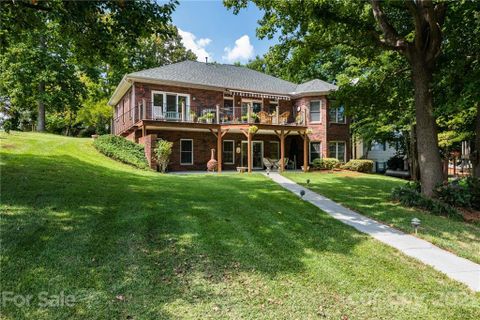 8160 Camelia Lane sold home in Willow Cove, Denver, NC