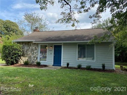 5603 Carved Oak Circle