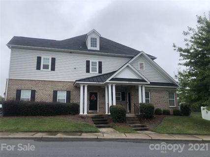 15311 Barossa Valley Street 560