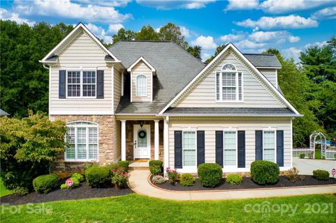 1934 Waterbury Court