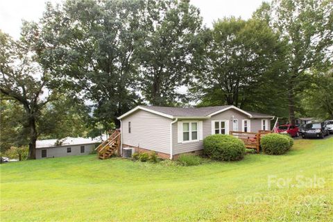 32 Lake Eden Circle sold home in Lake Eden Acres, Black Mountain, NC