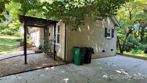 3300 Sargeant Drive