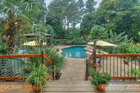 109 Cypress Cove Lane