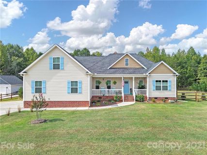 2536 Moon Creek Lane