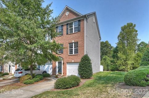 904 Tiger Lane 60