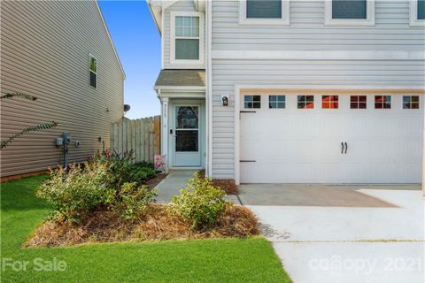 711 Falls Lane