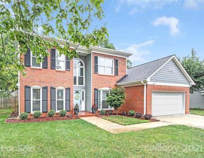 9817 Leaf Arbor Lane