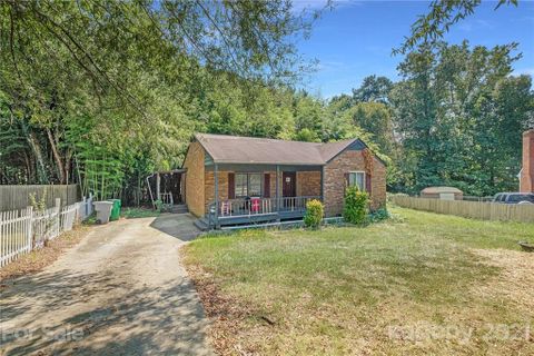 3408 Redstones Road